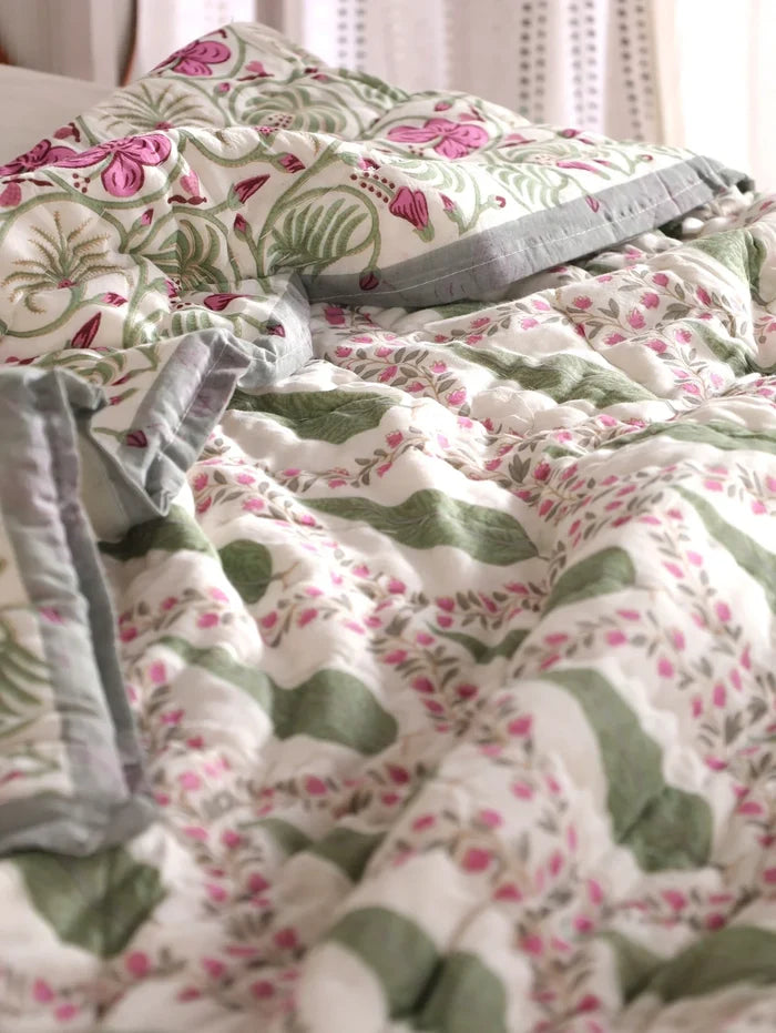 All Season Jaipuri Quilt | 100% Pure Cotton | Block Print | Single Bed - Aaru