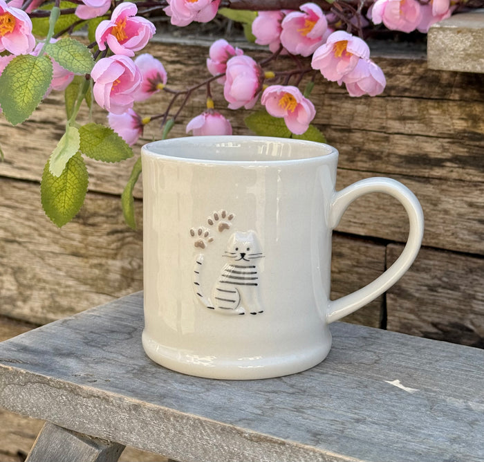 Embossed Animal Stoneware Mugs - Available in 4 designss