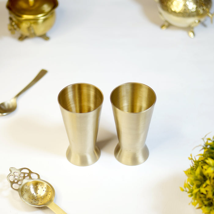 Kansa Lassi Glass Set with Velvet Box - Brass Globe
