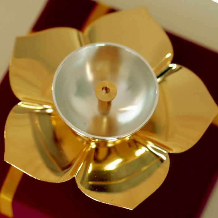 Lotus Diya / Deepak with Velvet Box - Brass Globe