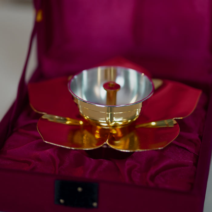 Lotus Diya / Deepak with Velvet Box - Brass Globe