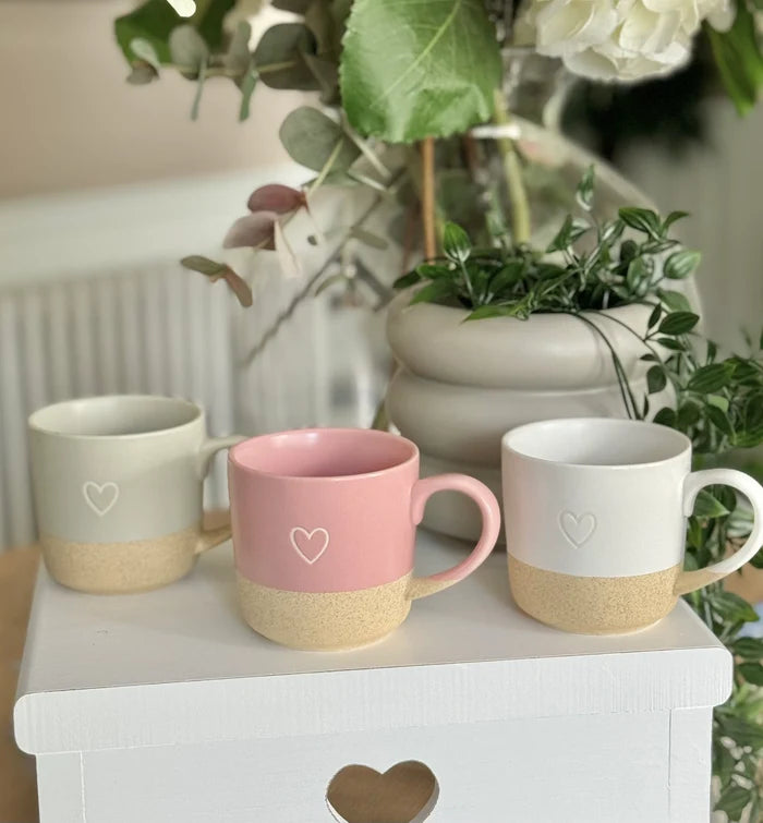 Pink Stoneware Mug with Outline Heart