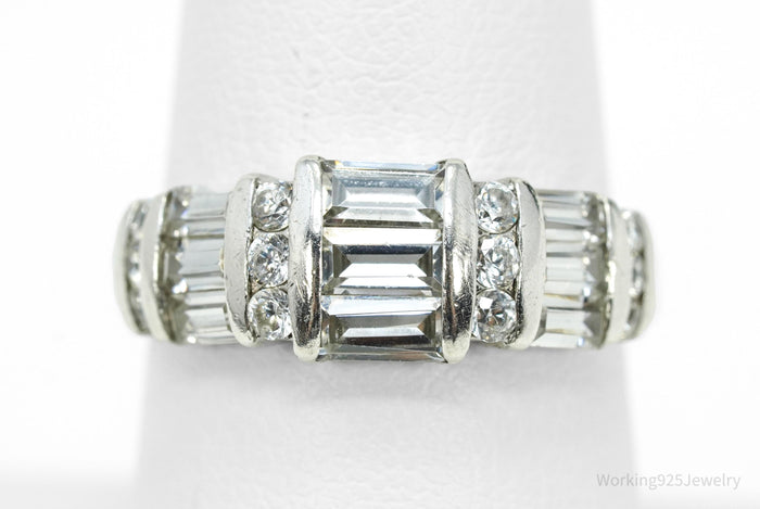 Vintage Cubic Zirconia Sterling Silver Band Ring - Size 7.75