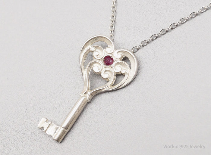 Vintage Franklin Mint 1979 Ruby Heart Key Sterling Silver Chain Necklace 16"