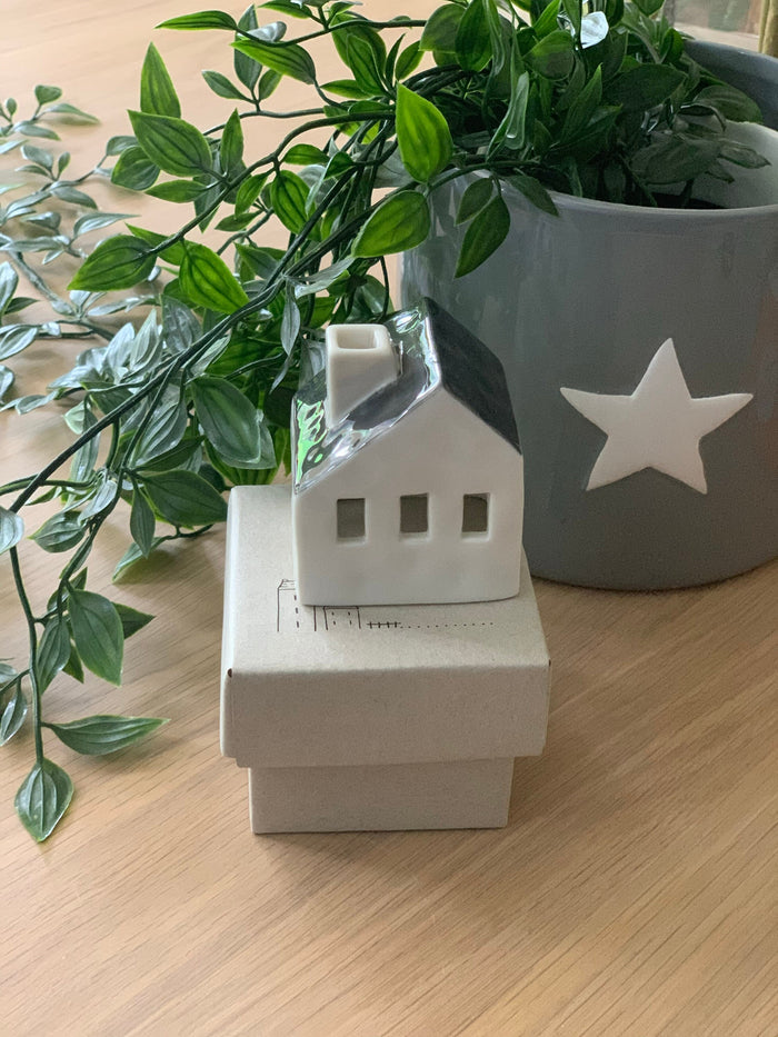 White Porcelain Tea Light Holder