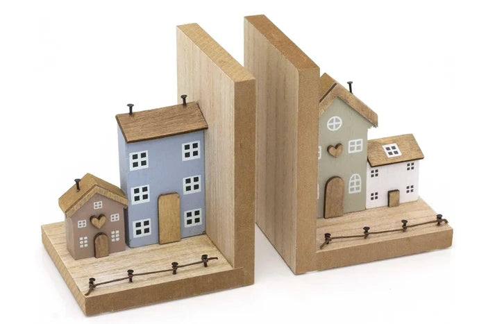 Wooden house Scene Bookends