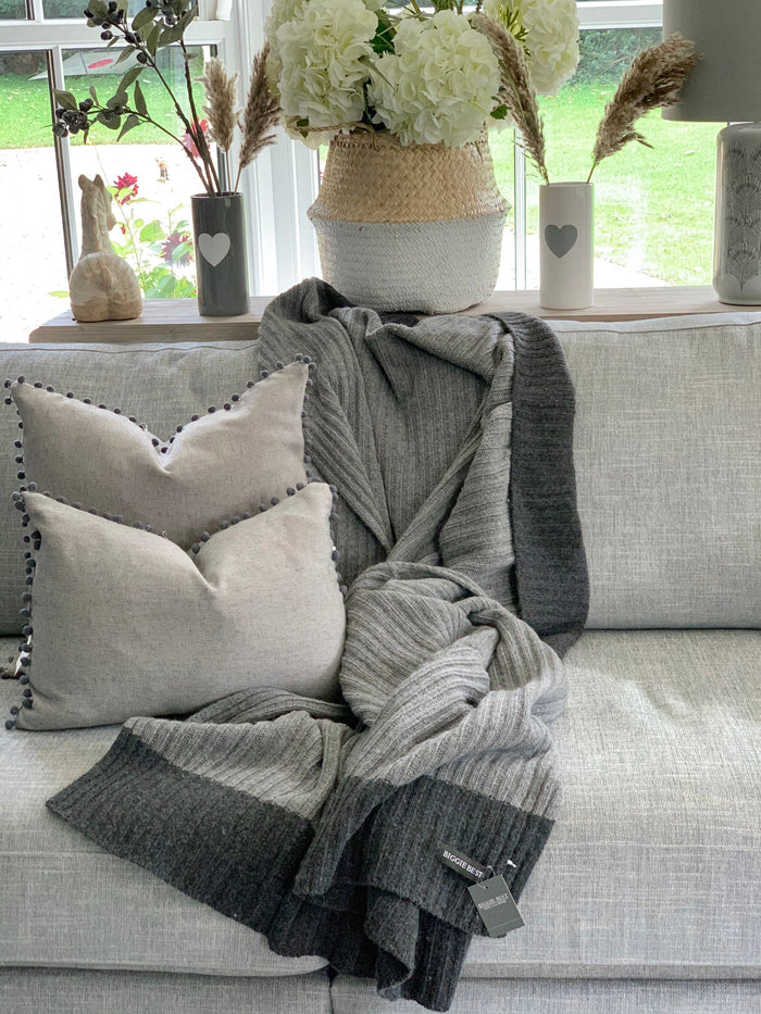 Wool Rich Dark Ribbed Throw